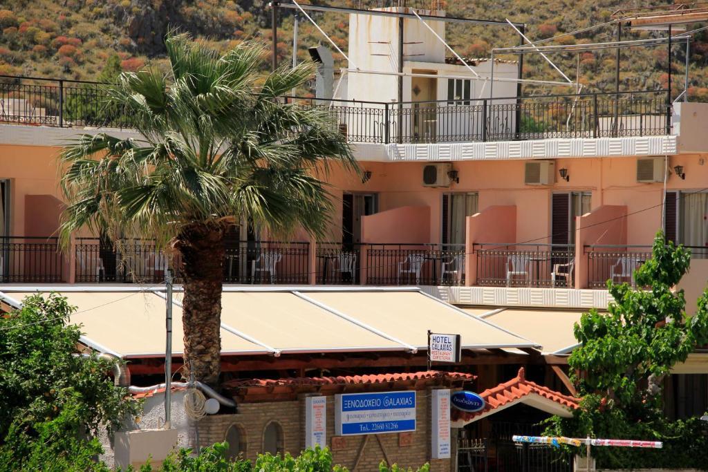 Hotel Galaxias Agioi Pandes Zewnętrze zdjęcie
