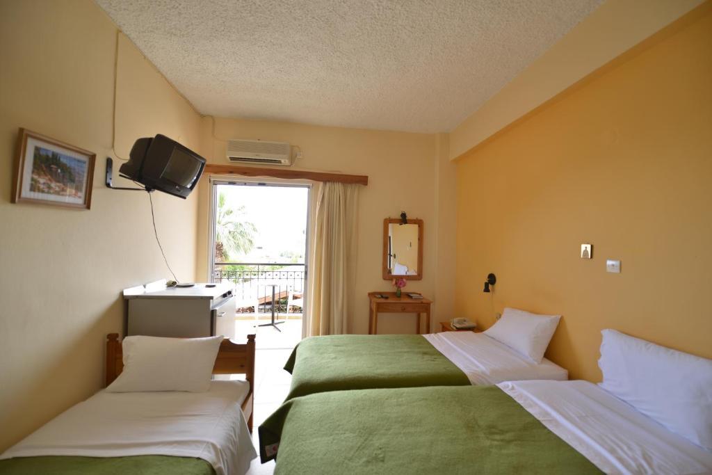 Hotel Galaxias Agioi Pandes Pokój zdjęcie